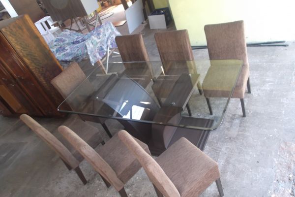 mesa com 6 cadeiras